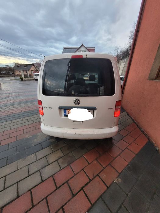 VW Caddy 1.6 tdi din 2015, 330.000 km