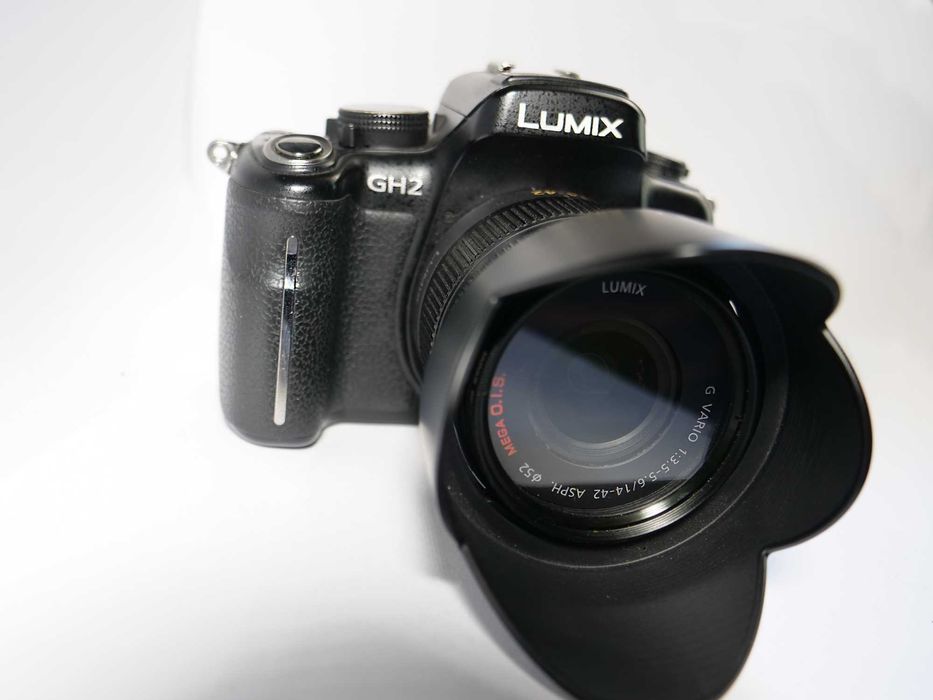 Panasonic Lumix GH2 — беззеркальная камера