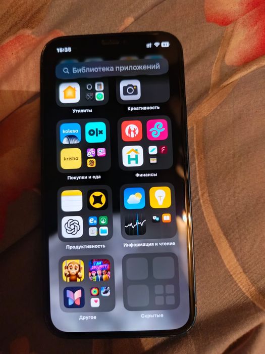 продам айфон 12 срочно