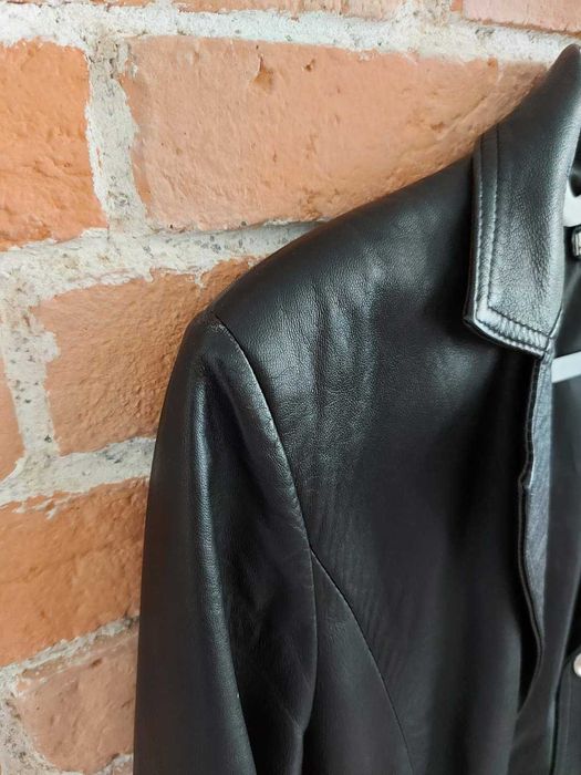 Geaca neagra din piele naturala masura M