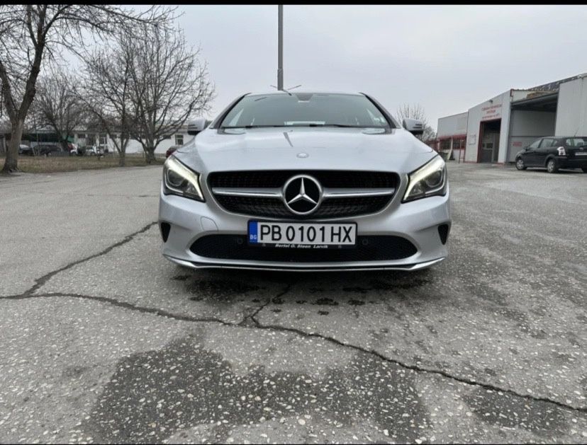 Mercedes CLA200 Топ състояние Топ кола