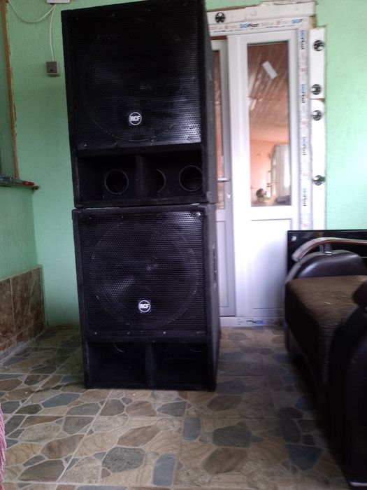 Bași de putere mare rcf dynacord FBT 18