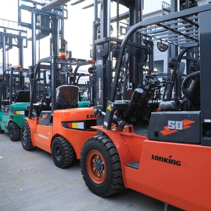 Вилочный погрузчик 1.5т 2т 3т 3.5т 5т в наличий