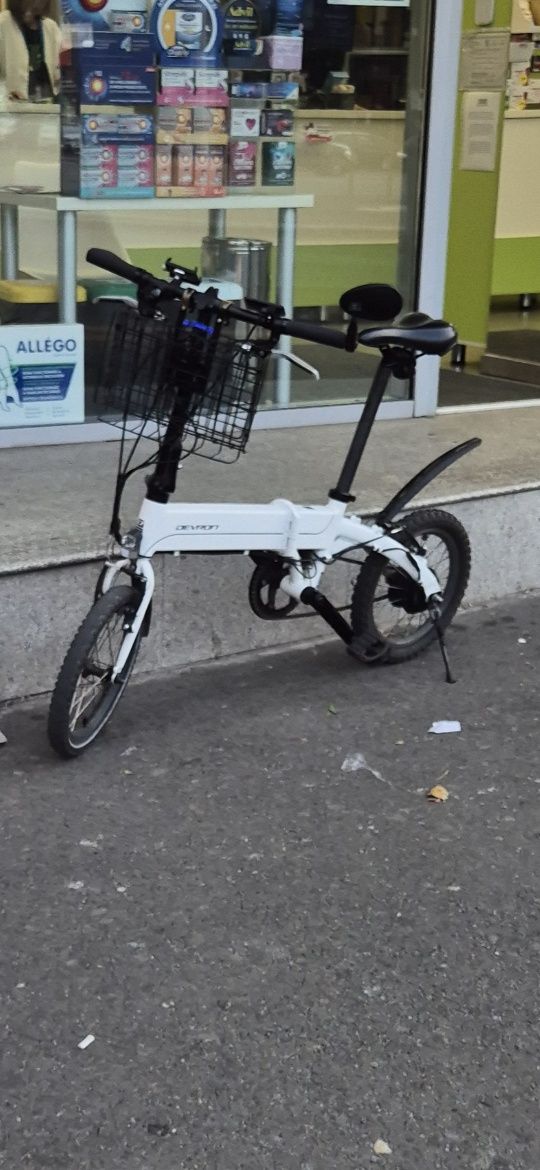 Bicicleta pliabila