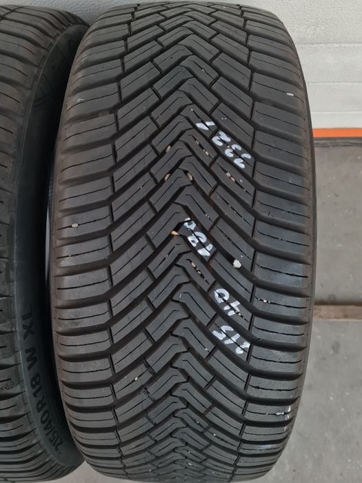 Всесезонни гуми 2 броя CONTINENTAL AllSeasonContact 215 40 R18 дот 232