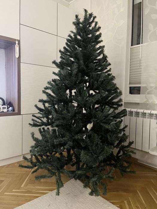 Изкуствена коледна елха 180 см