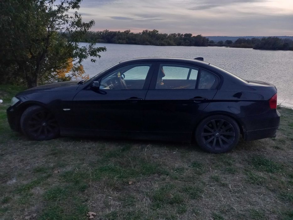 Vand  sau schimb bmw 320 volan pe dreapta motor 20i benzina 177 cp