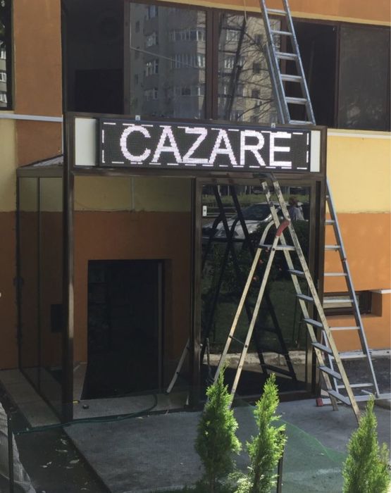 Panouri , reclame si casete programabile cu telefonul LogoPrint