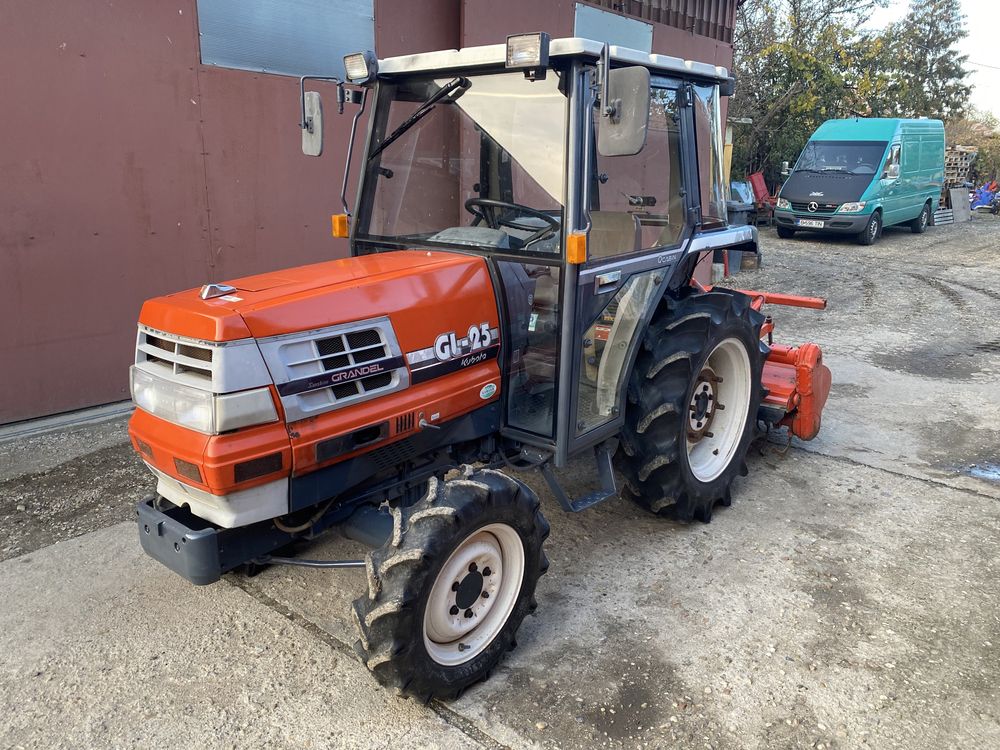 Tractor Kubota GL25