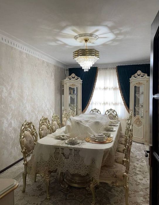 Квартира на Дружба народов 3*4/8/9 общ пл 83м с мебелью