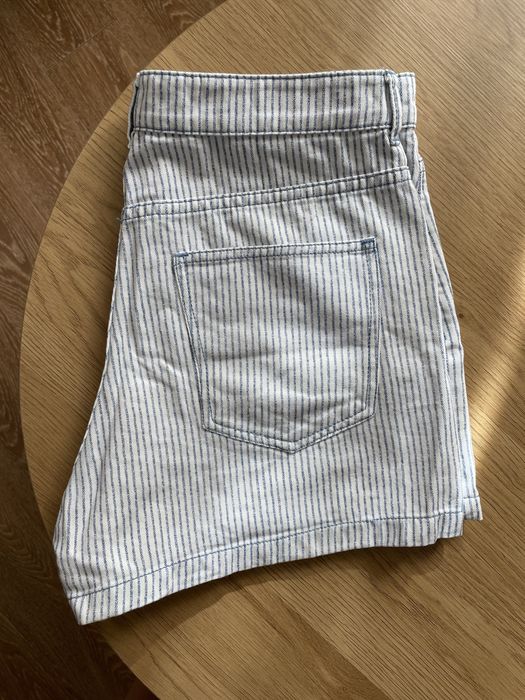 Къси панталонки ZARA