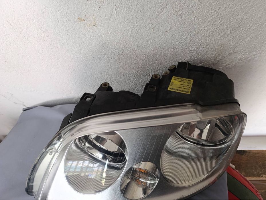 Ляв фар за VW Caddy 2005-2010
