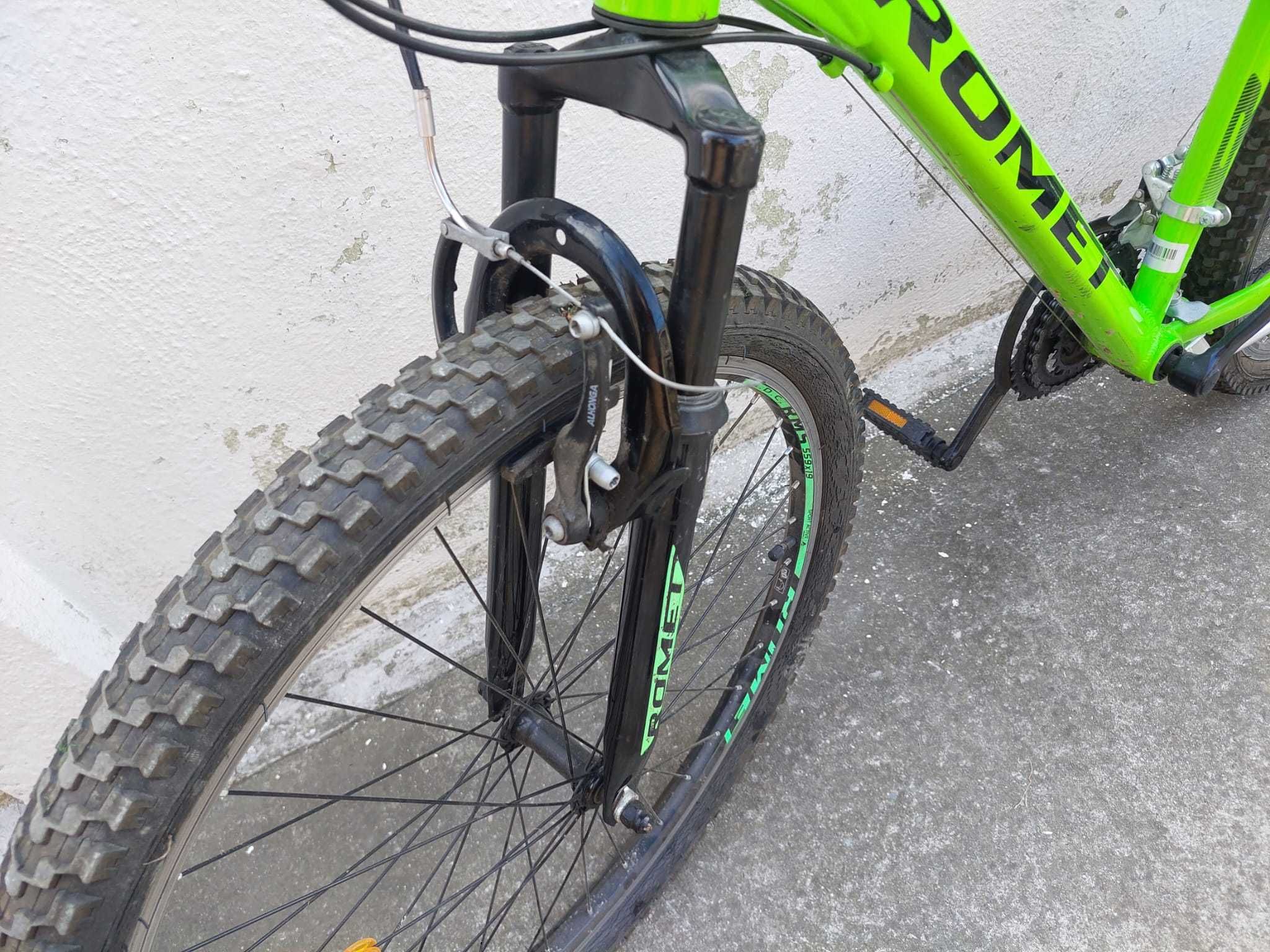 vand bicicleta  Romet in stare foarte buna