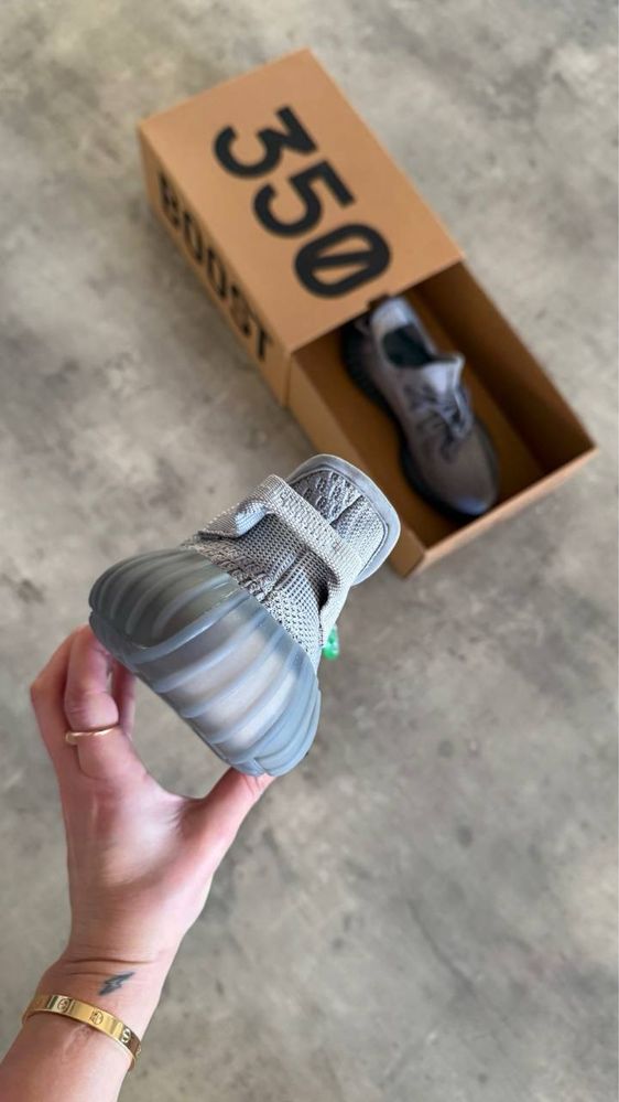 Adidas Yeezy Boost 350 V2 'ONYX'