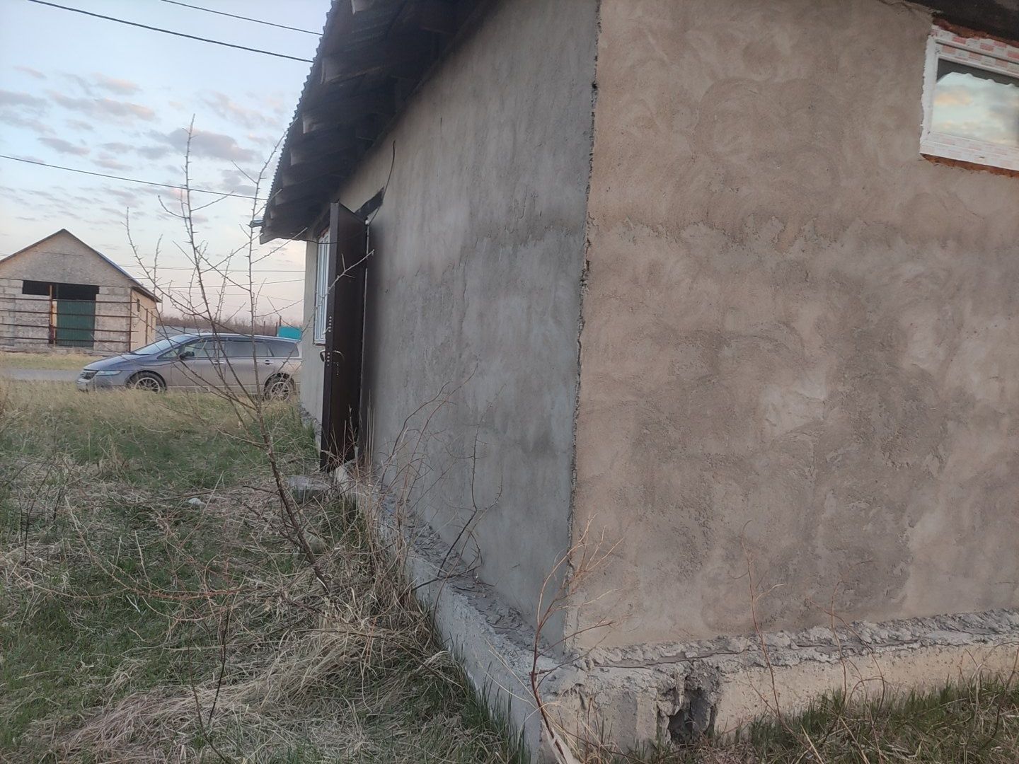 Продам дом  в пригороде поселке Мойылды