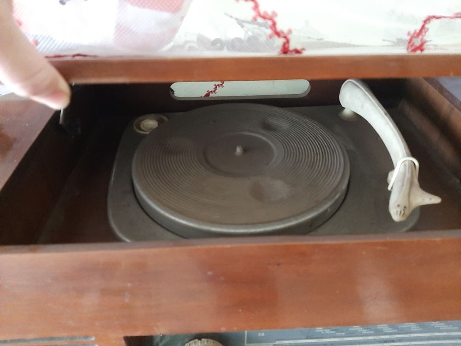 Грамофон Акорд 102