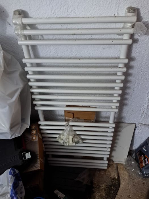 Vand calorifer de baie  Portprosop,