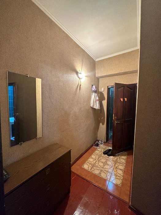 Сдаётся 2- комнавтная квартира на Шайхантахурский