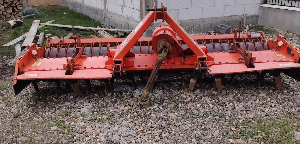 Freză grapa rotativa Kuhn 302