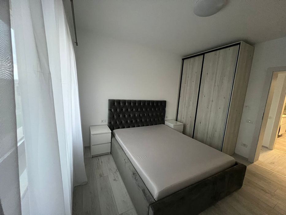 Inchiriez duplex 4 camere Ghiroda