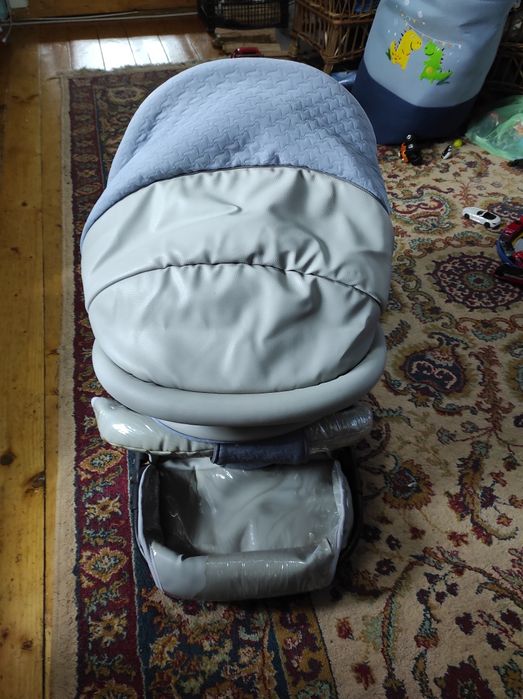 Cărucior gemeni  3 in 1