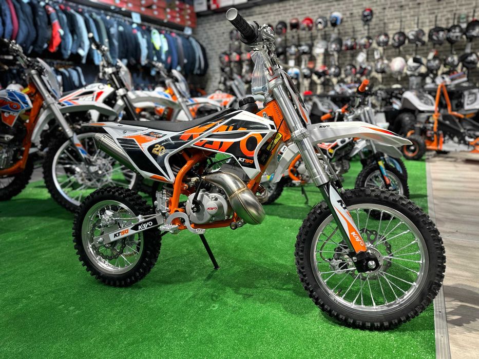 Motocicleta copii AUTOMATA KAYO KT50 + 5ani  (2T,50cc,8.3cp) la MYMOTO