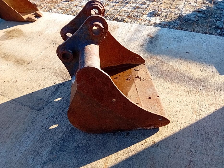 Cupa 60 cm miniexcavator 3 3.5 tone