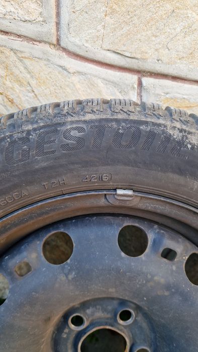 Джанти 15" 5х100  със зимни гуми 185 60 15 vw polo