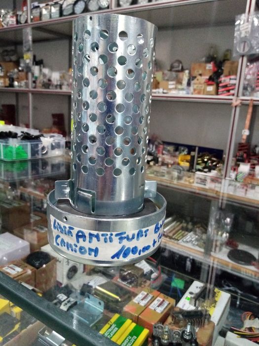 Vând piese auto camioane mercedes