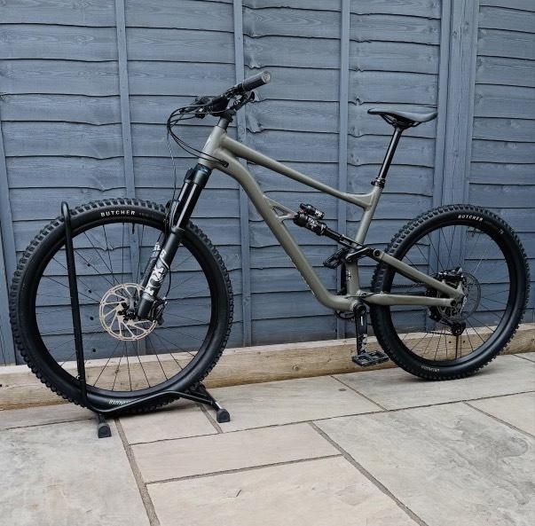 Specialized status 140 size S4/S5 [Large/XL] 2022/23 29/27.5