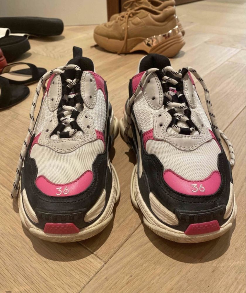 Balenciaga Triple S, Givenchy, Jimmy Choo