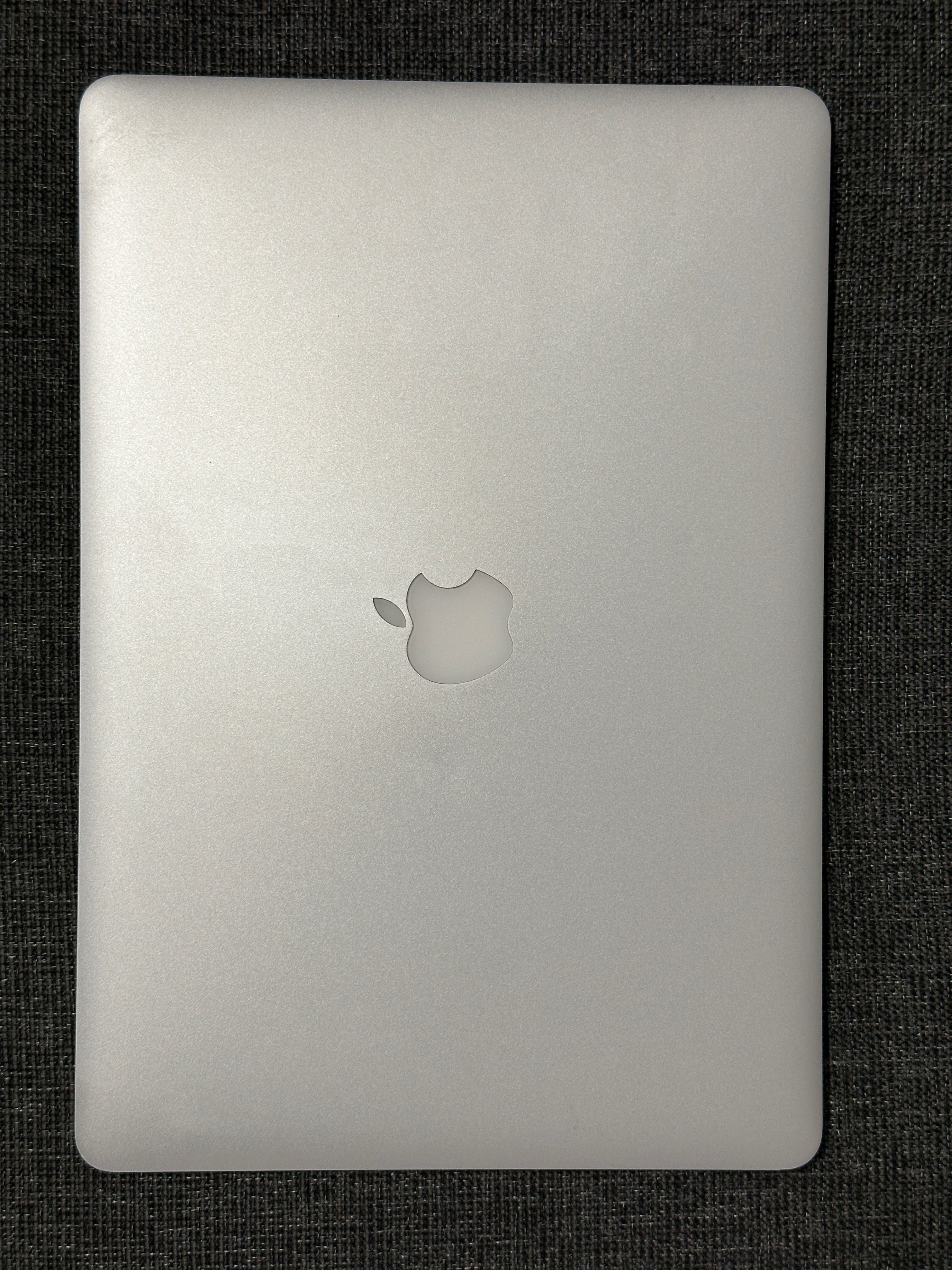 MacBook Pro Retina 15inch late 2013 + Magic Mouse