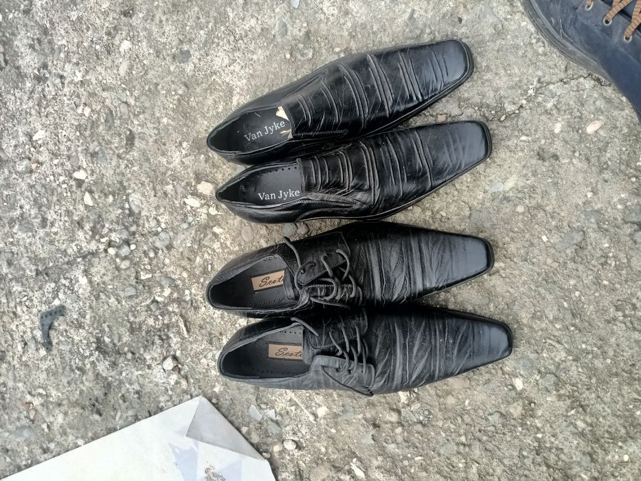 Pantofi perfect impecabil mărimea 44 42