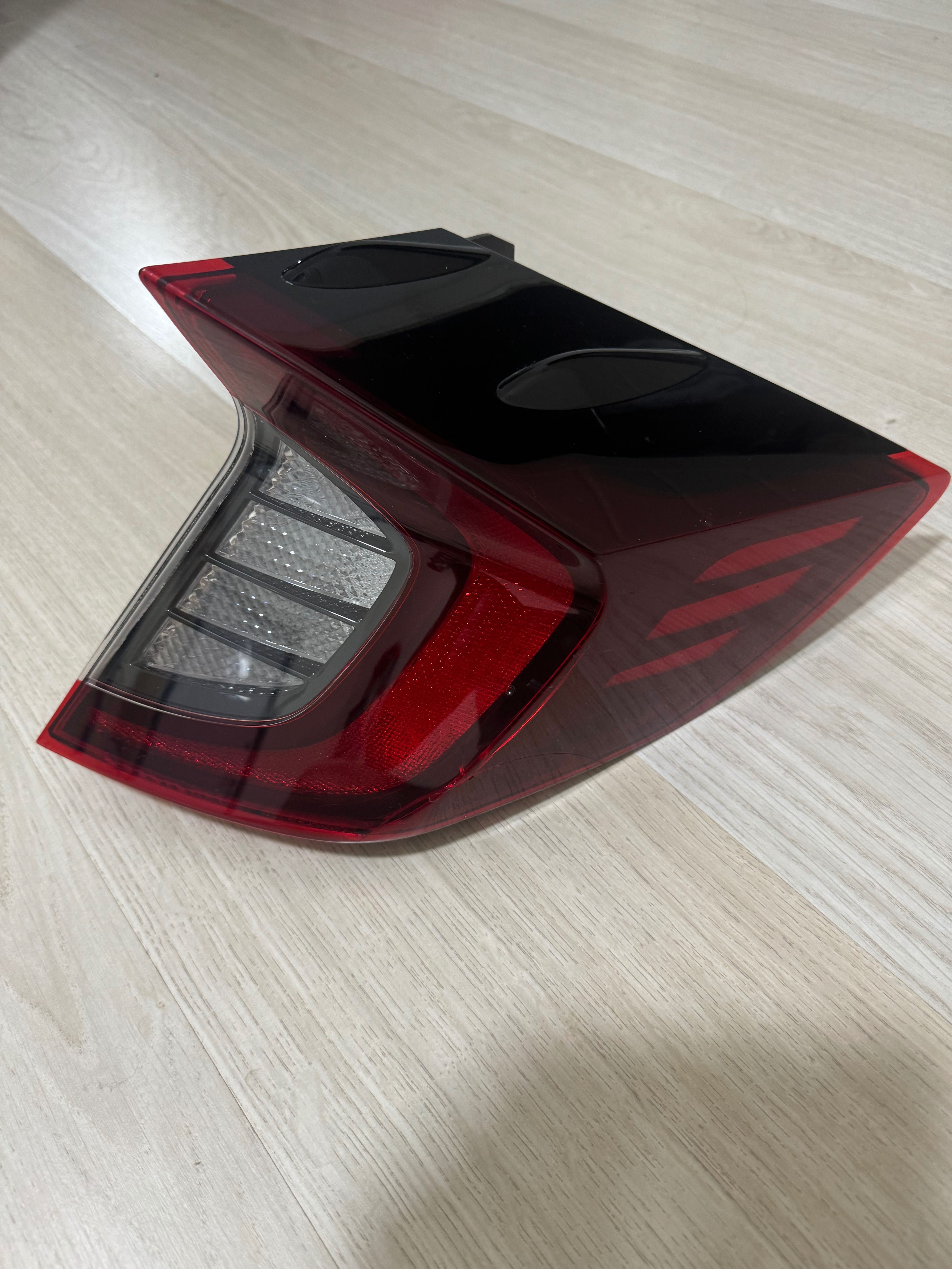 Фара Hyundai Sonata оригинал