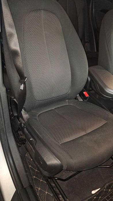 седалки и кори комплект за X1 F48 салон