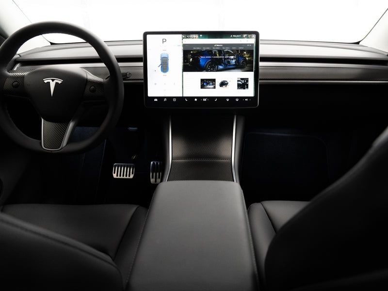 Tesla model Y  standard  идеальная пробег 7000 чёрный салон карбон