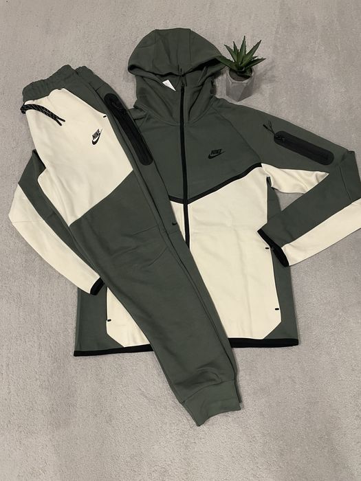Nike tech fleece различни цветове