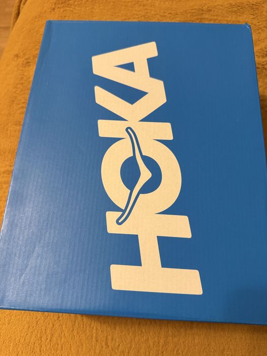 Hoka Clifton LS Negri