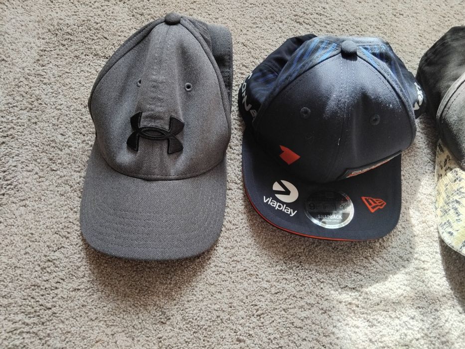 Маркови шапки внос от Белгия