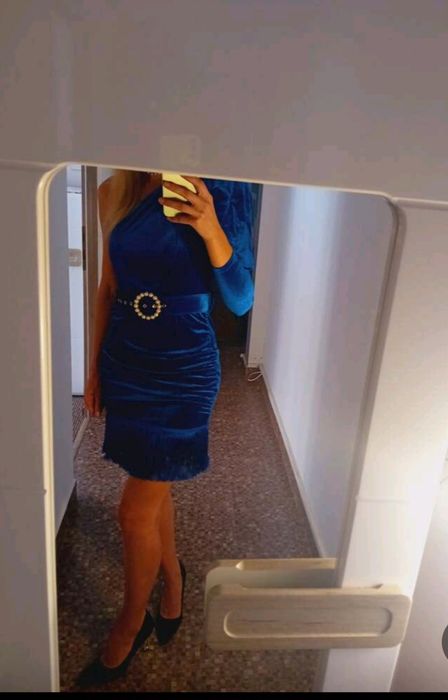 Rochie albastra catifea