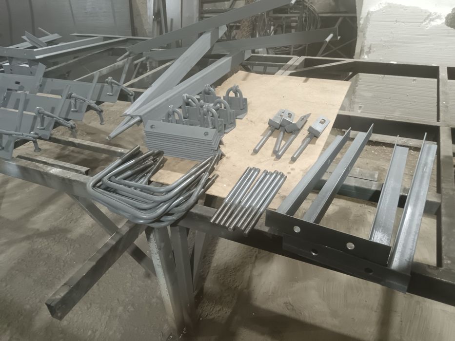 Траверсы ТМ под изоляторы для ЛЭП и ЛВ