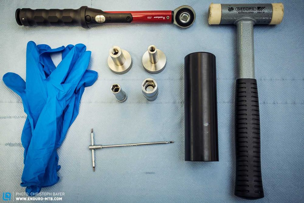 Профилактика на вилки и шокове на планински велосипеди Fox, RockShox,