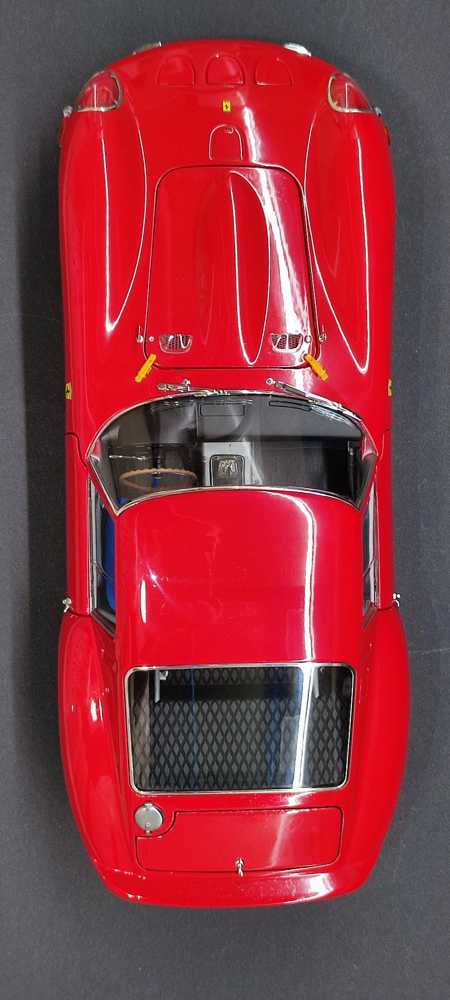 модел 1:18 Ferrari 250 GTO 69' Kyosho