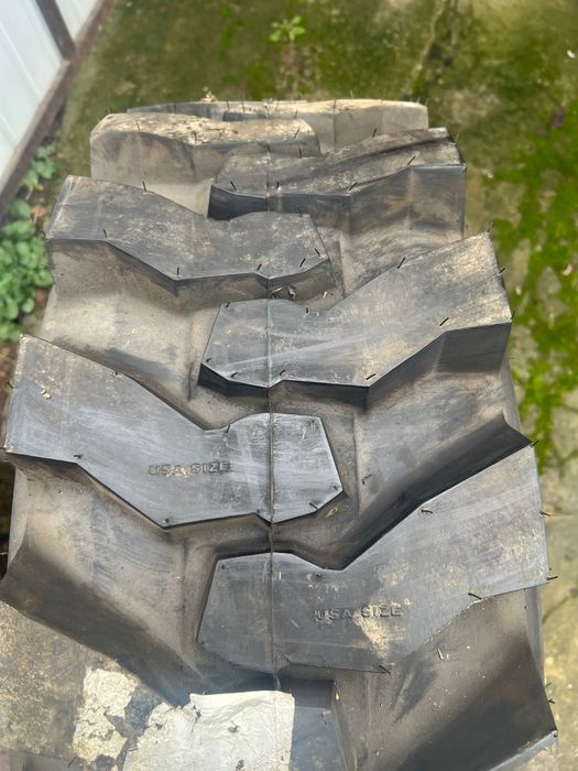 Anvelope michelin buldoexcavator