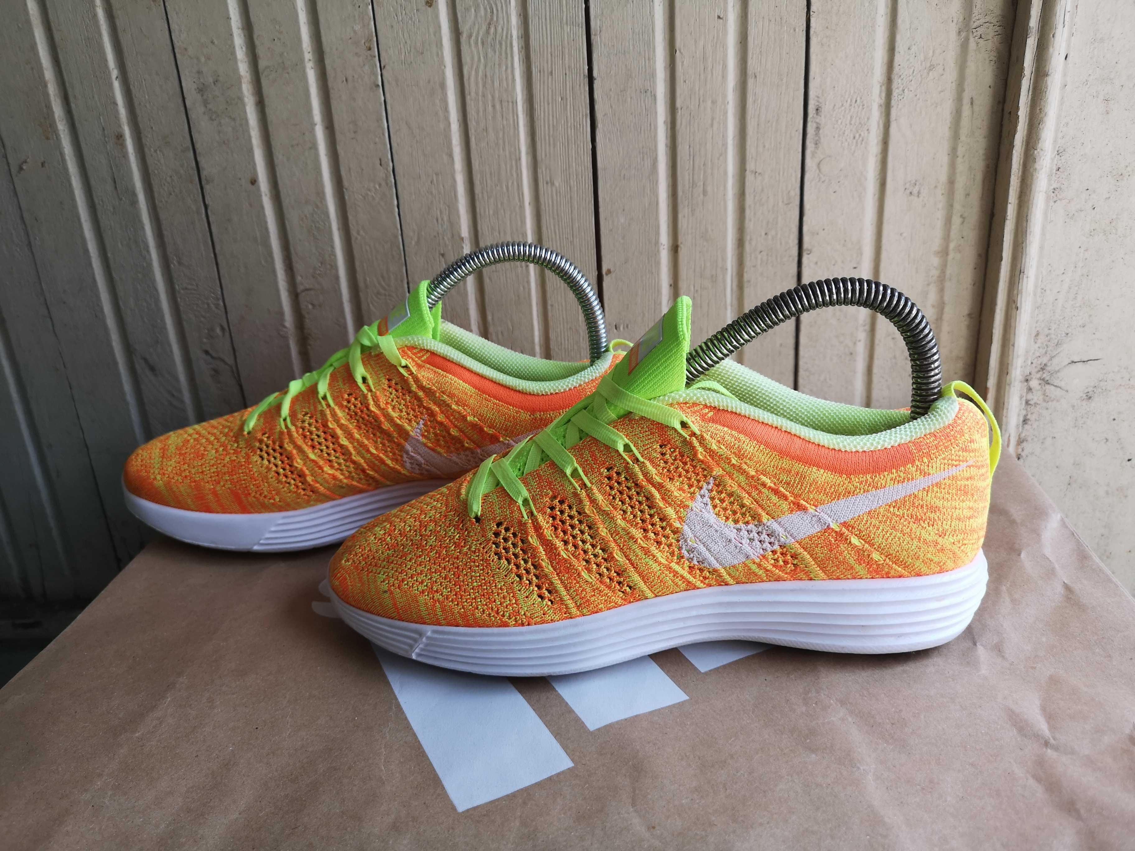 ''Nike Flyknit Trainer''оригинални маратонки 38 номер