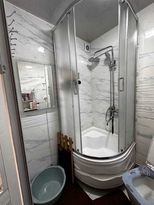 Юнусобод 14кв 1/4/5 Сотилади