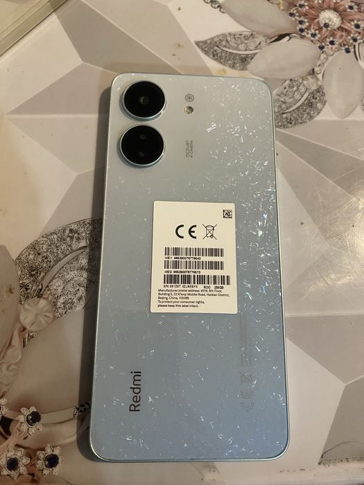 Redmi 13c 8/256гб