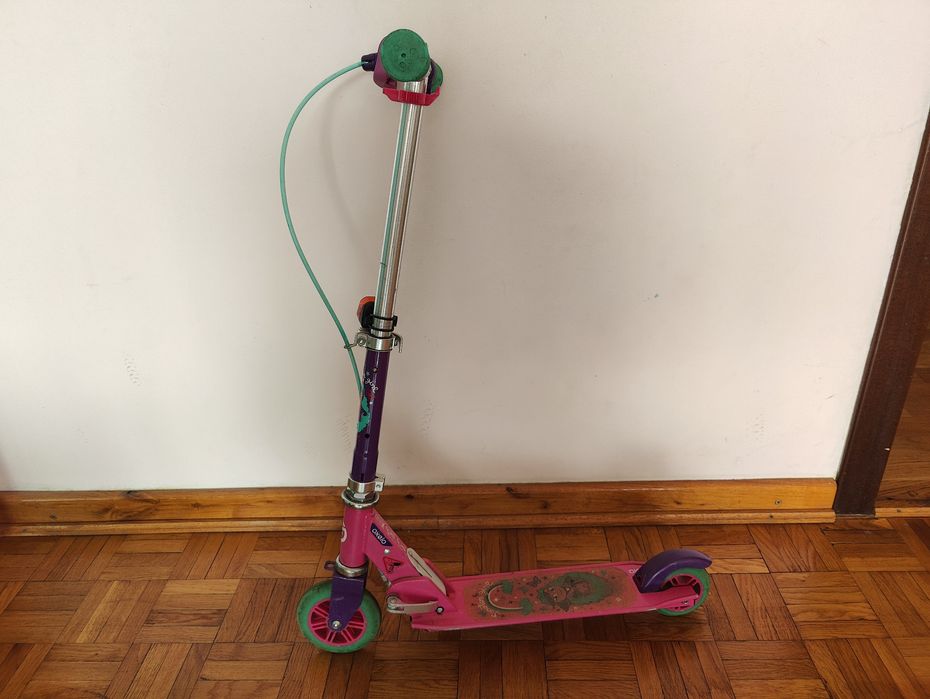 Trotinetă cu frână Play 5  - Roz
OXELO
Trotinetă cu frână Pla