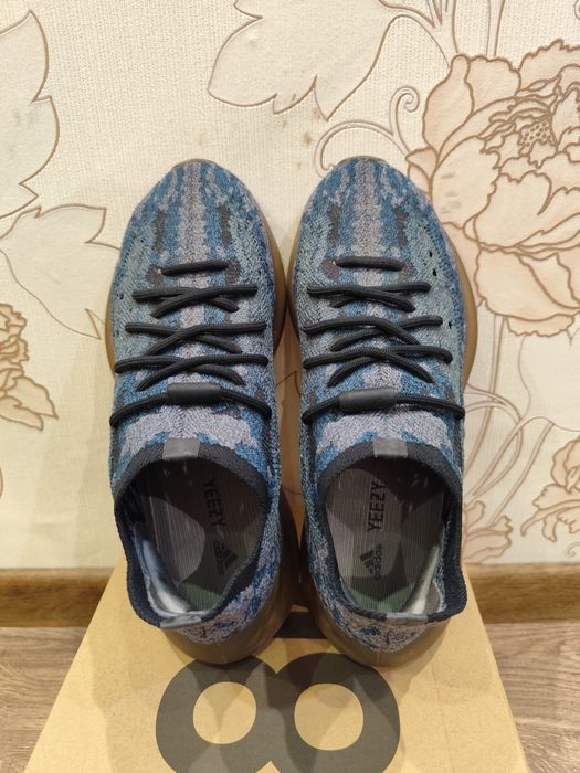 Adidas Yeezy Boost 380 - 43⅓ EU / 27.5cm