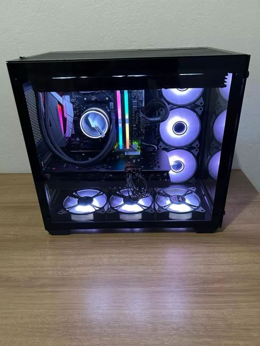 PC Custom la comanda